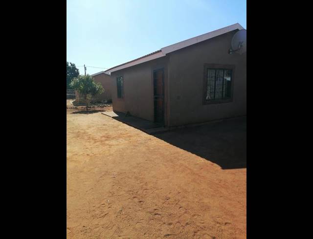 2 BEDROOM HOUSE FOR SALE IN SOSHANGUVE SOUTH